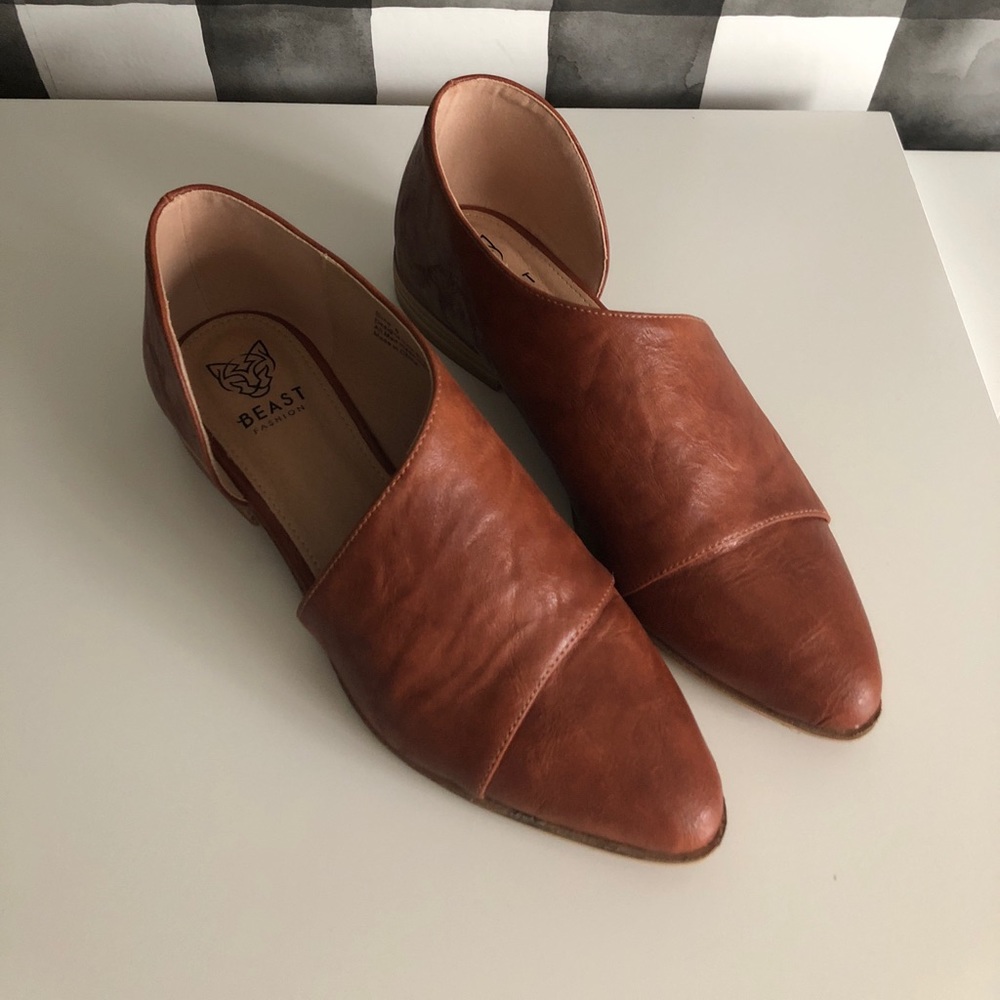 Leather side cut out mules